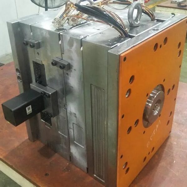 Big mold steel mold design and making cold runner mold hot runner mold finest quality fast delivery Chinese factory prices